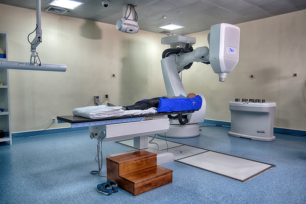 高(gao)端設(shè)備(bei)